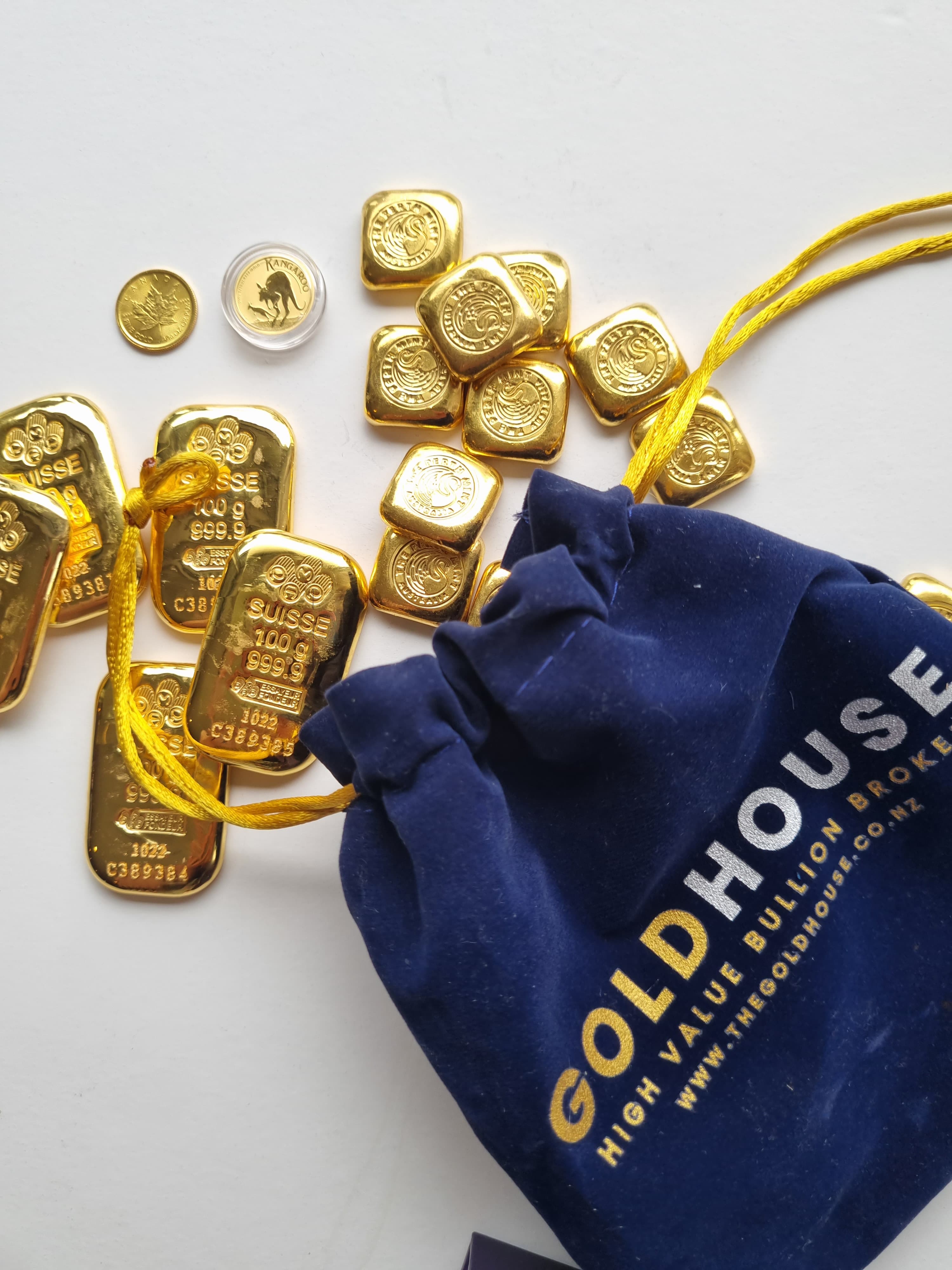 The Gold House® desk helping Kiwi families with bullion